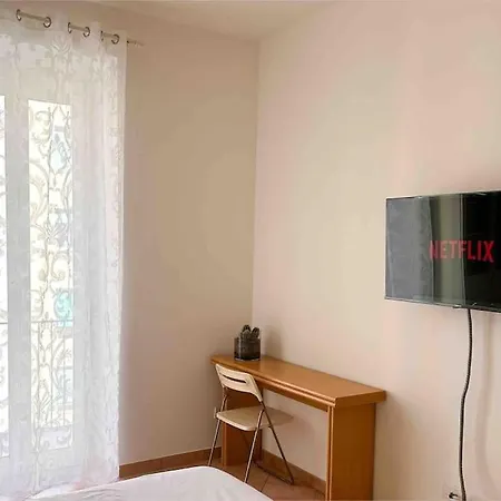 Apartmán Near The Center With Private Bathroom Řím