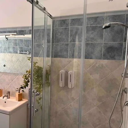 Near The Center With Private Bathroom * Řím